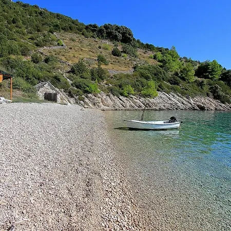 Secluded Fisherman's Cove Velo Zvirje, Brac - 11034 Feriehus *